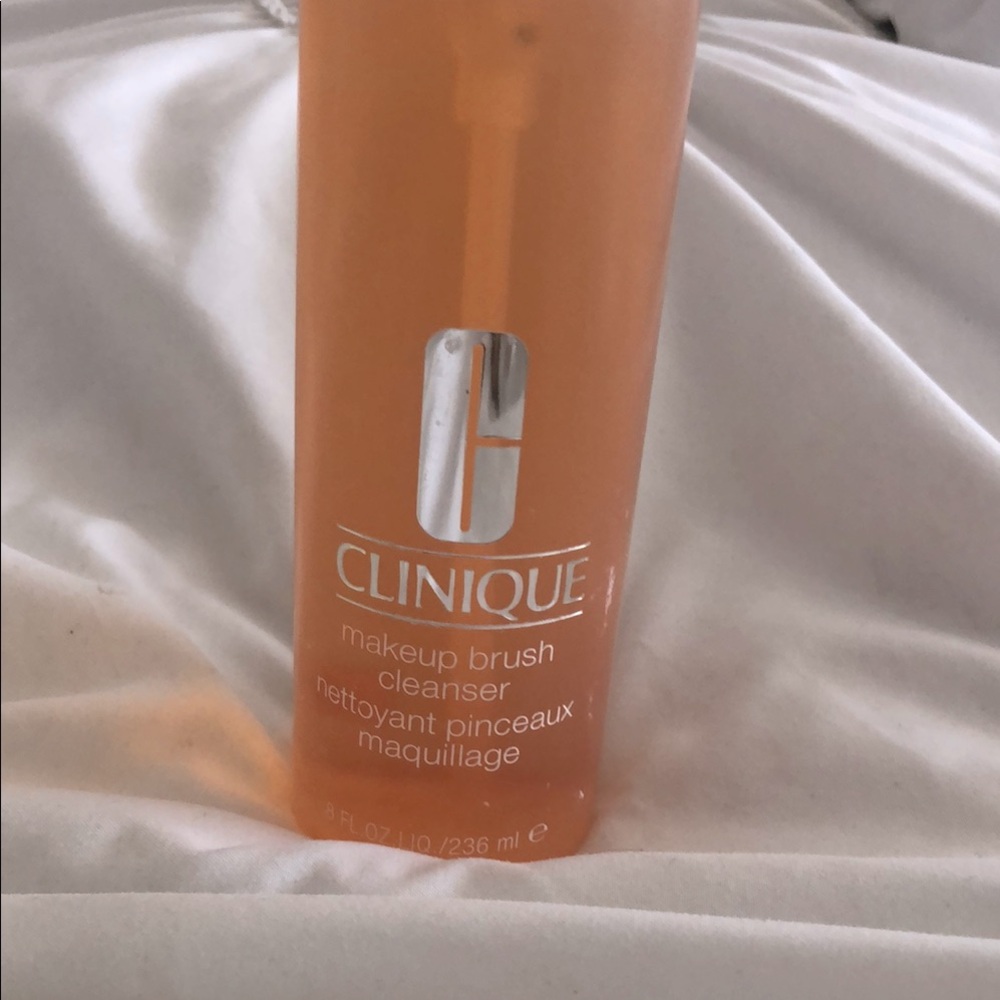 Clinique Brush Cleanser